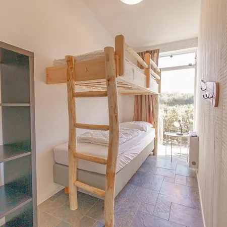 Apartment Beachlife 9 *