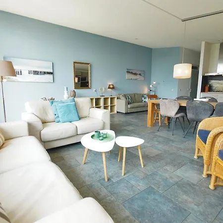 Beachlife 9 *